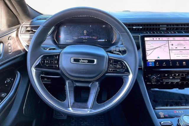 Used 2023 Jeep Grand Cherokee L Overland w/ Luxury Tech Group IV image 8