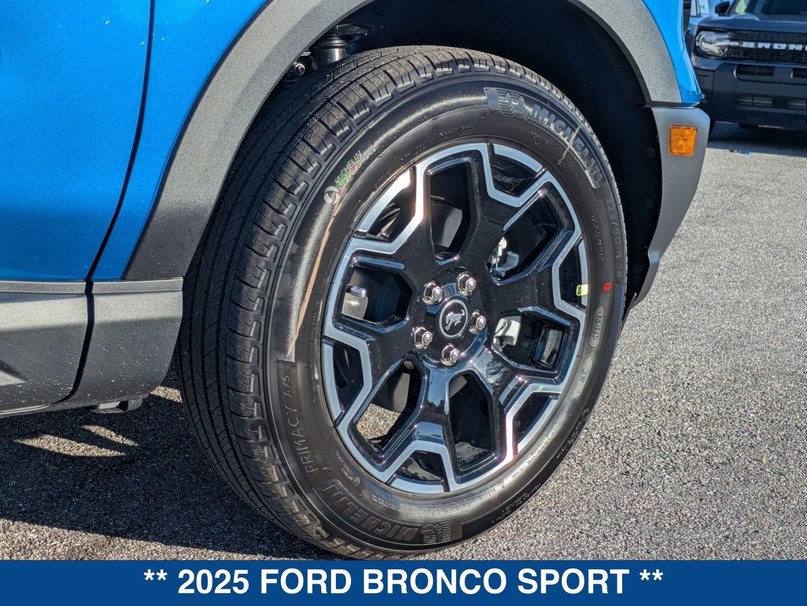 New 2025 Ford Bronco Sport Outer Banks image 13