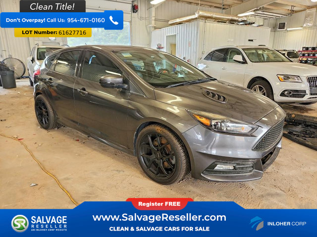 Used 2015 Ford Focus ST w/ Equipment Group 402A FWD image 5