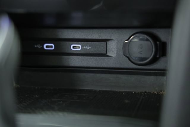 Certified 2022 Volkswagen Tiguan SE w/ Panoramic Sunroof Package image 22