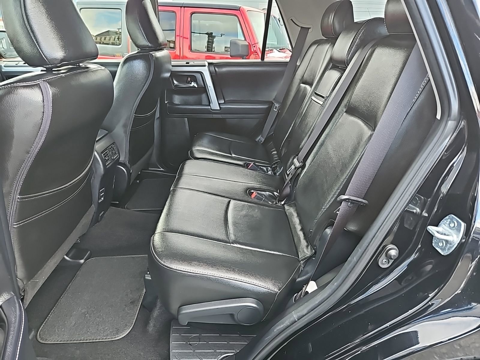 Used 2019 Toyota 4Runner SR5 image 14