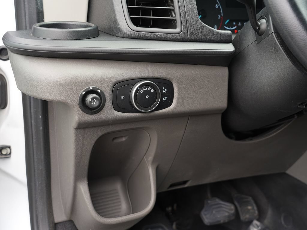 Used 2020 Ford Transit 150 XL RWD image 25