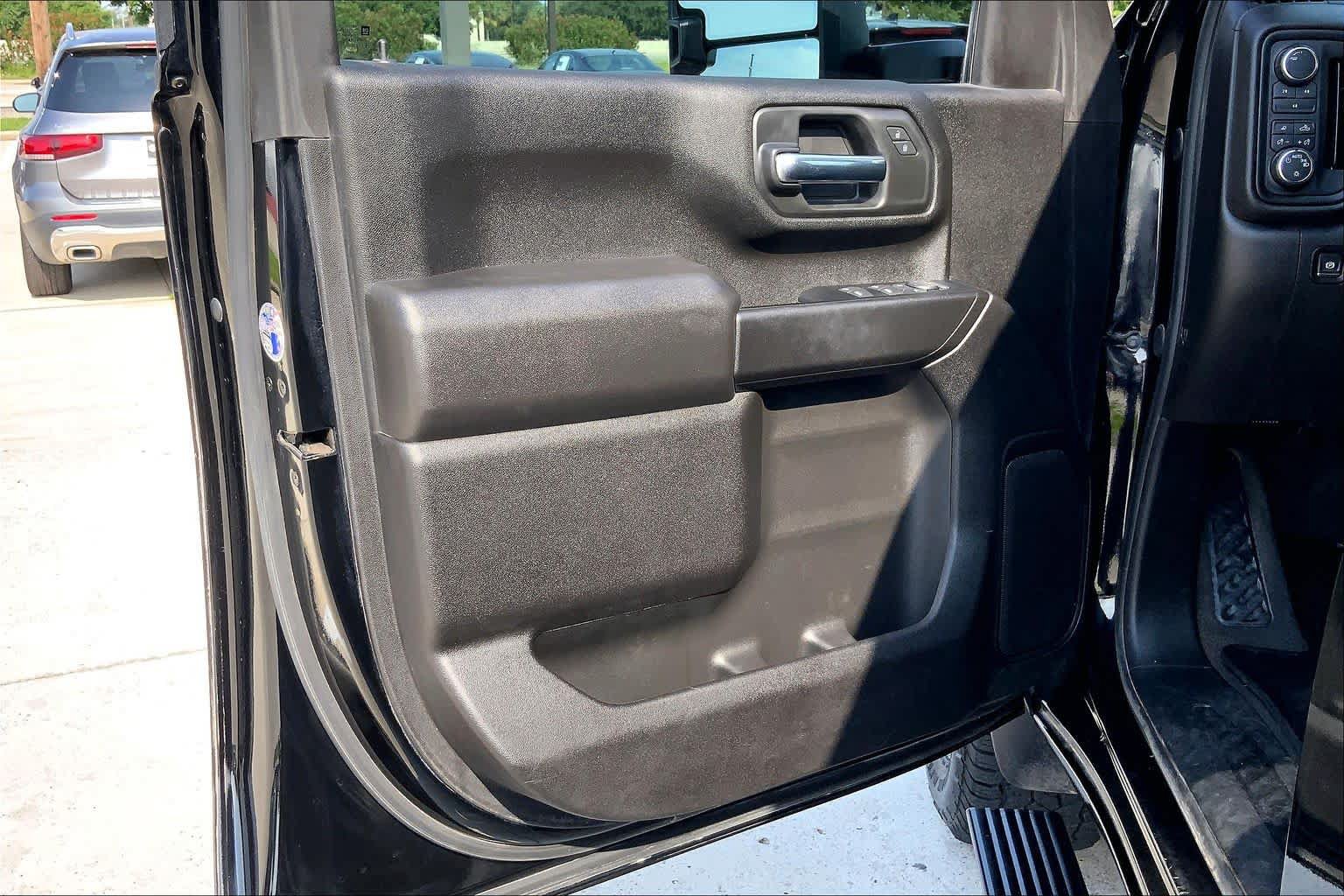 Certified 2024 Chevrolet Silverado 2500 Custom w/ Custom Value Package AWD/4WD image 21