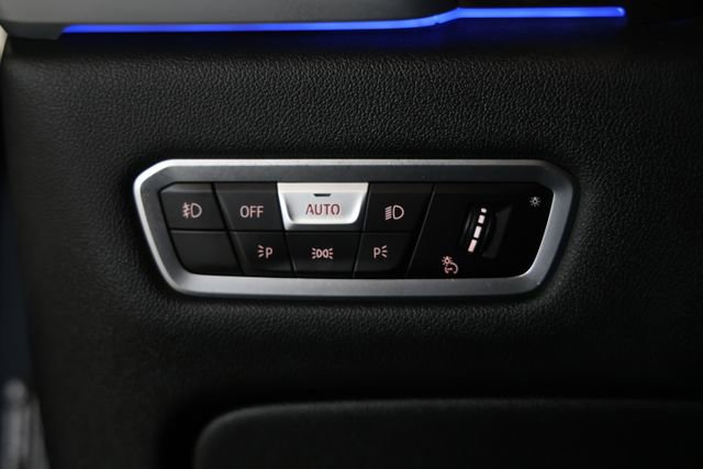 Used 2021 BMW X6 xDrive40i w/ M Sport Package AWD/4WD image 27