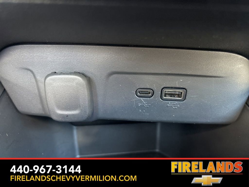 Certified 2024 Chevrolet Trax RS w/ Driver Confidence Package image 21