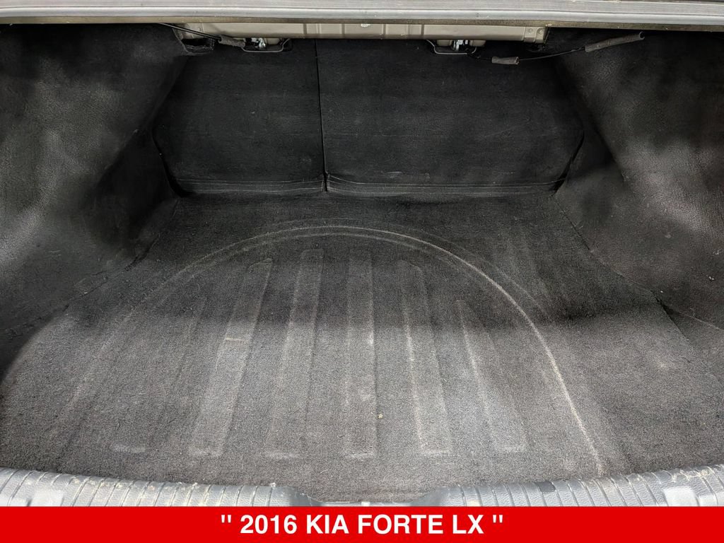 Used 2016 Kia Forte LX FWD image 26