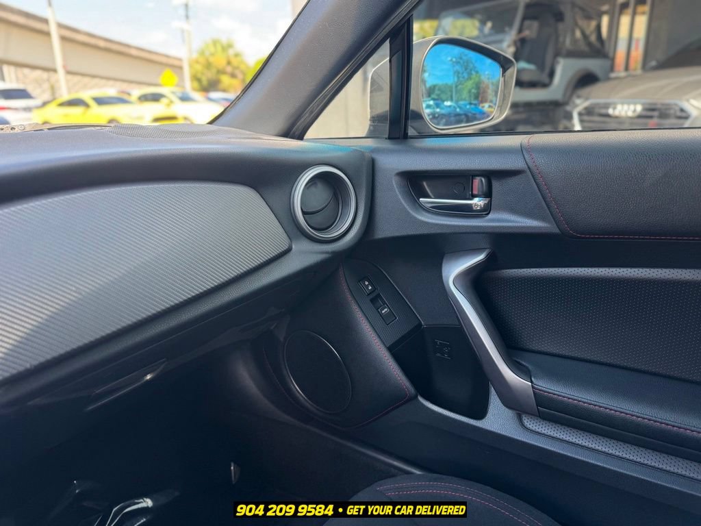 Used 2015 Scion FR-S RWD image 18