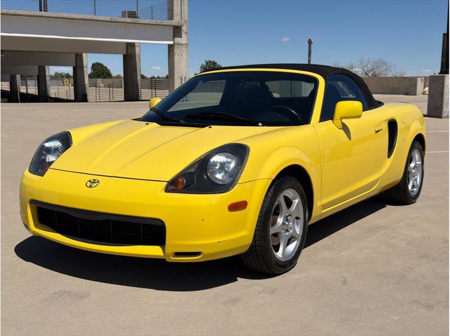Used 2001 Toyota MR2 image 3
