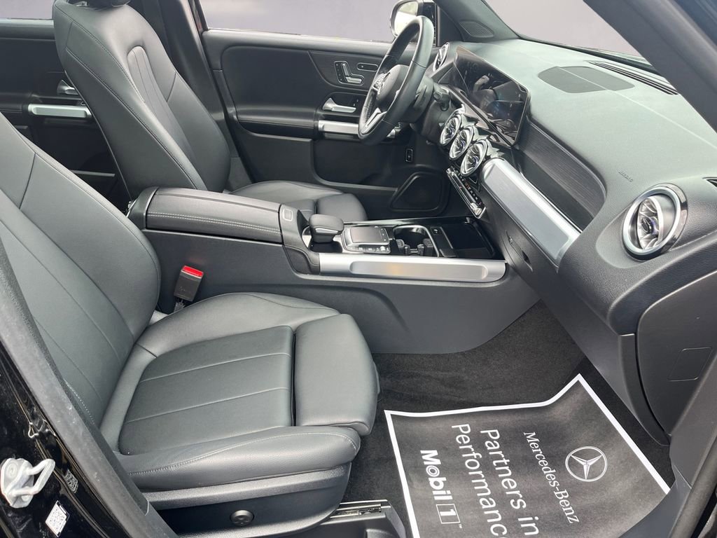 Certified 2023 Mercedes-Benz GLB 250 4MATIC image 15