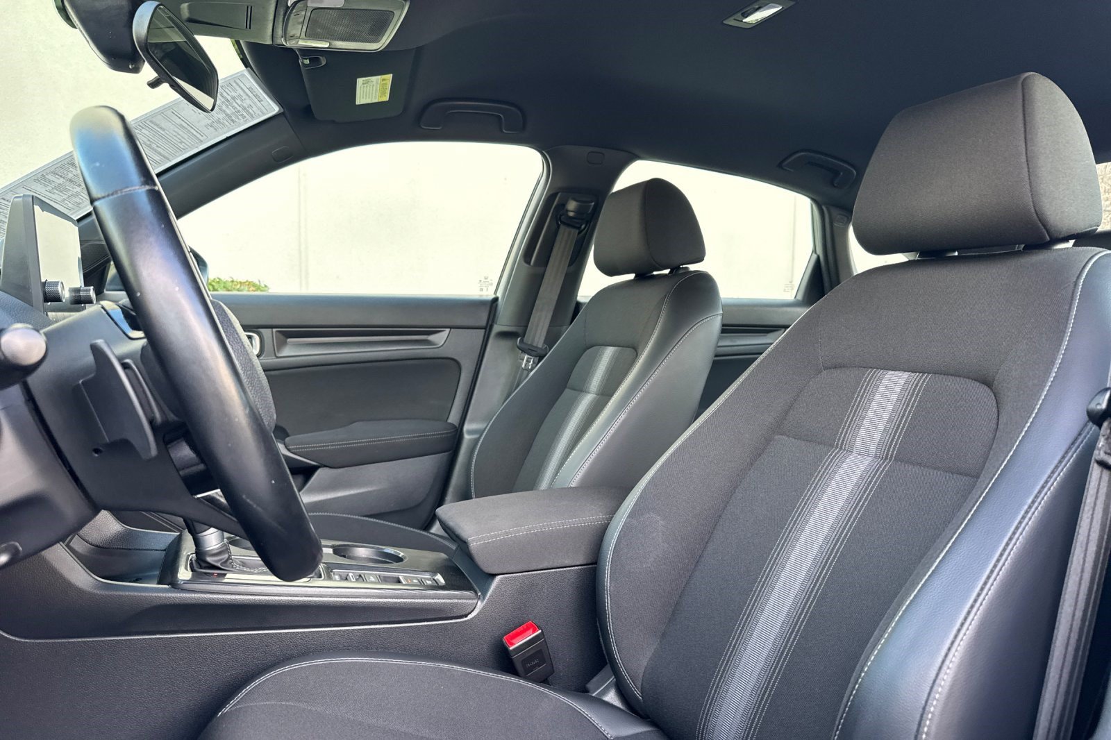 Used 2025 Honda Civic Sport image 5
