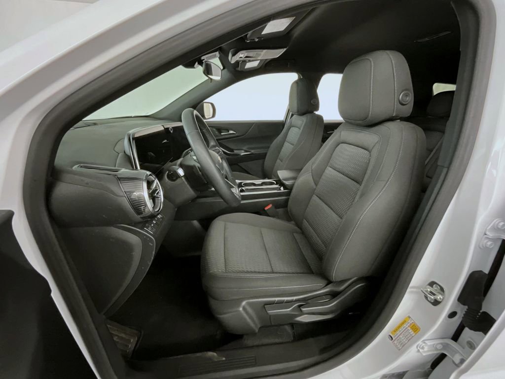 Certified 2025 Chevrolet Equinox LT image 10