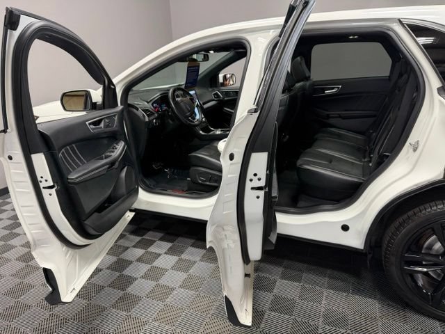 Used 2022 Ford Edge ST w/ Equipment Group 401A AWD/4WD image 13