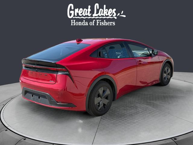 Used 2024 Toyota Prius LE FWD image 5