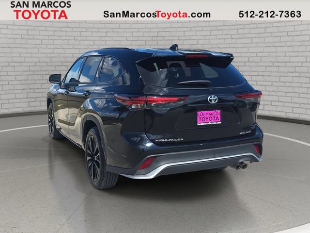 Used 2025 Toyota Highlander XSE image 7