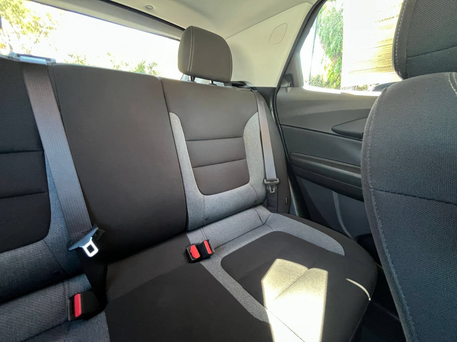 Used 2025 Chevrolet TrailBlazer LT FWD image 35