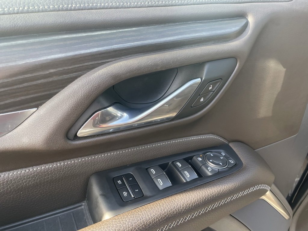 Used 2021 GMC Yukon Denali w/ Denali Ultimate Package image 12