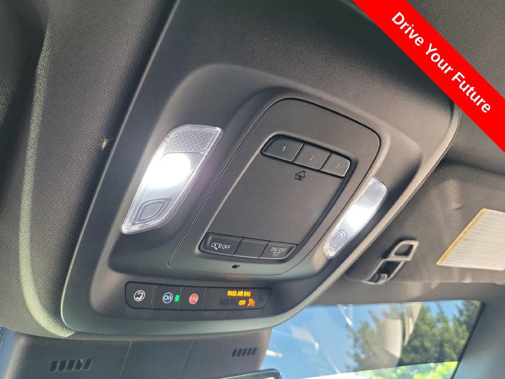 Used 2026 Cadillac CT5 V w/ Technology Package RWD image 15