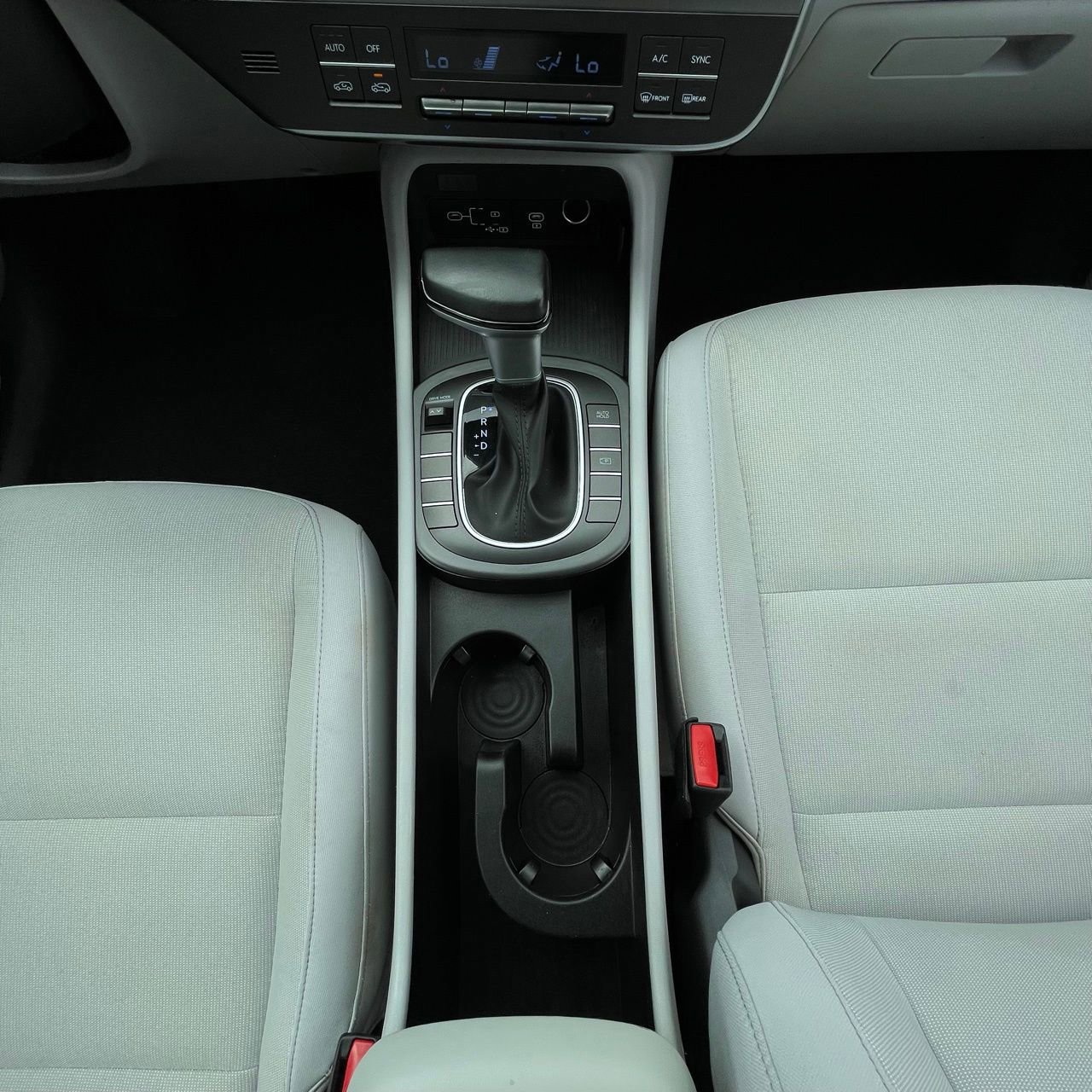 Used 2025 Hyundai Kona SEL image 19