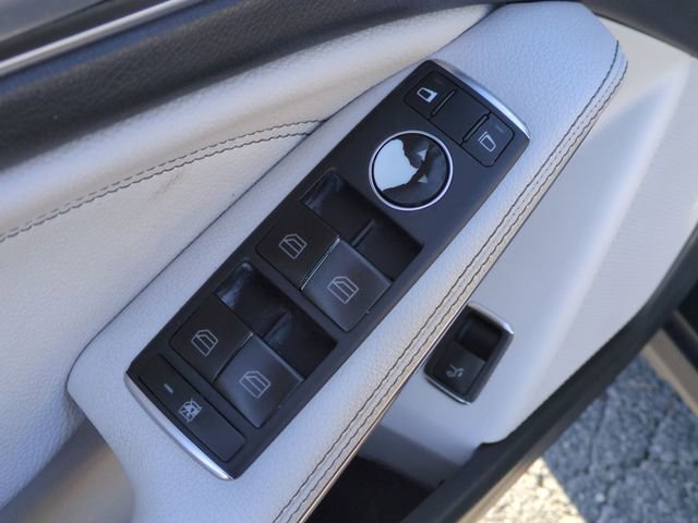 Used 2018 Mercedes-Benz GLA 250 image 13