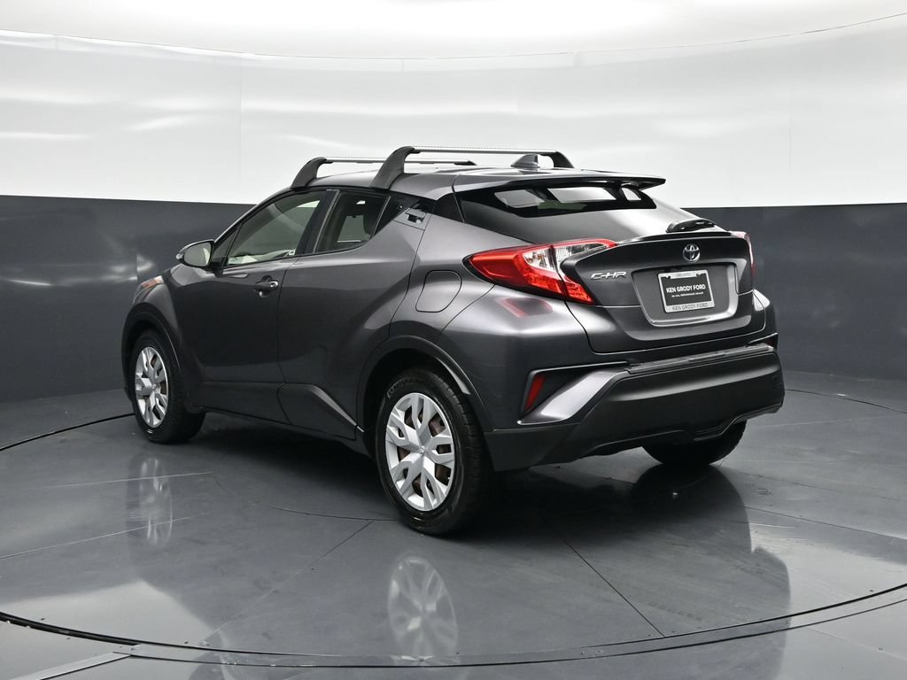 Used 2020 Toyota C-HR LE FWD image 7