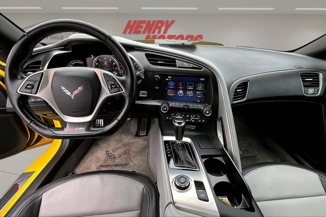 Used 2019 Chevrolet Corvette Z06 RWD image 7