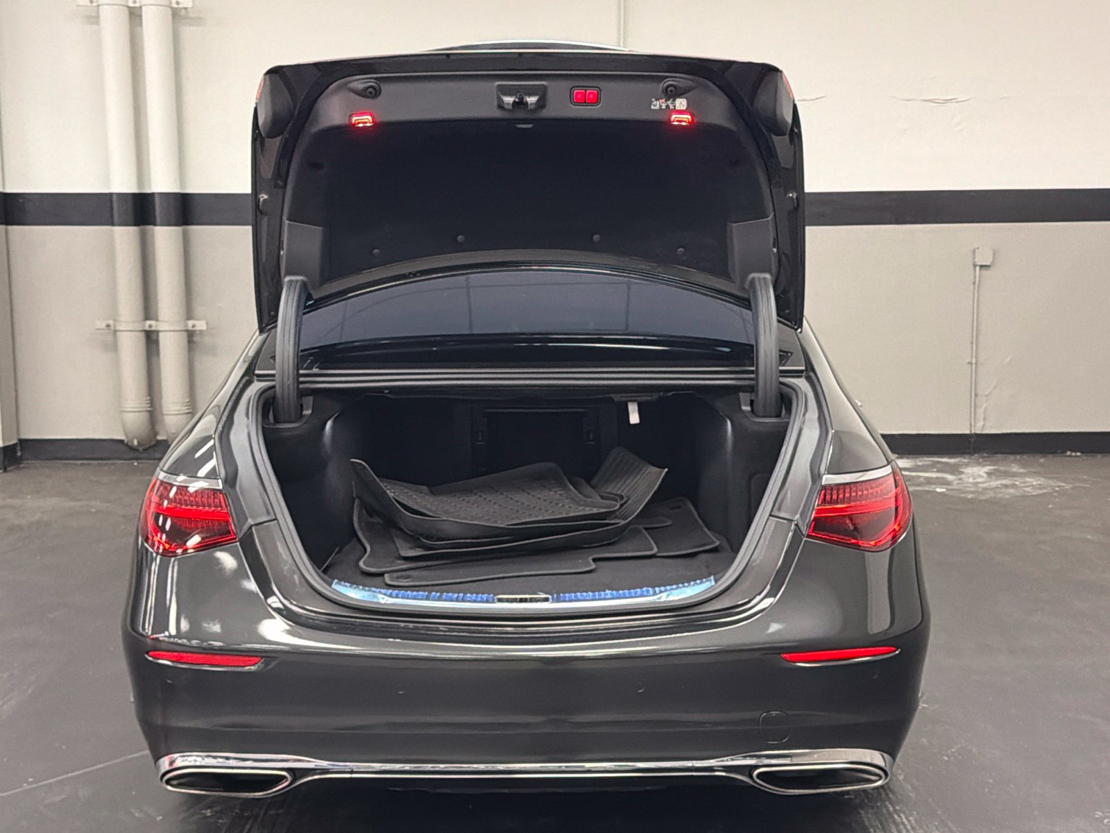 Certified 2023 Mercedes-Benz S 580e 4MATIC Sedan image 16