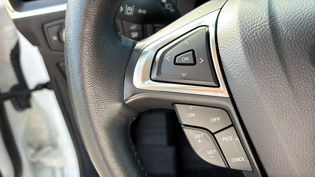 Used 2023 Ford Edge Titanium AWD/4WD image 15