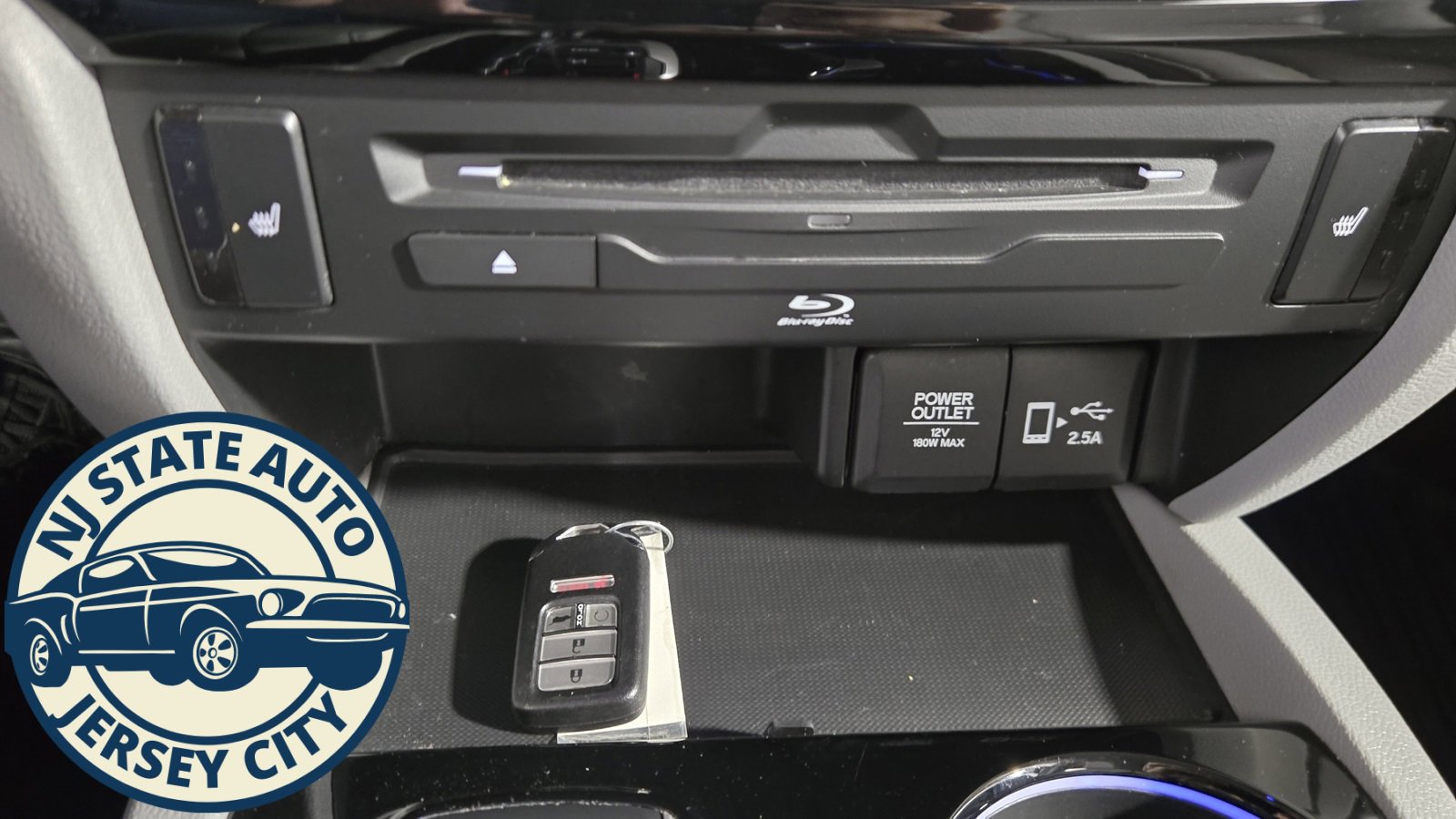 Used 2020 Honda Pilot Touring image 16