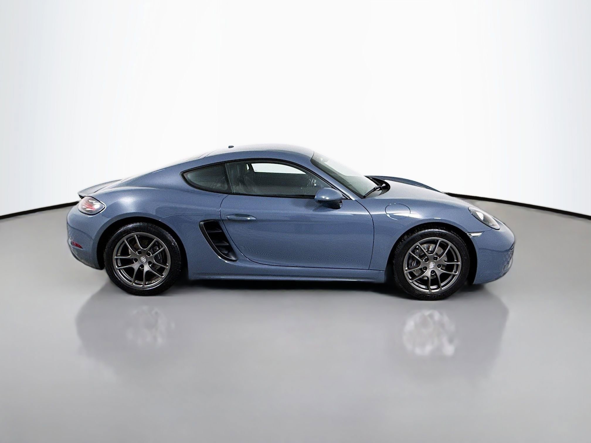 Certified 2018 Porsche 718 Cayman image 8