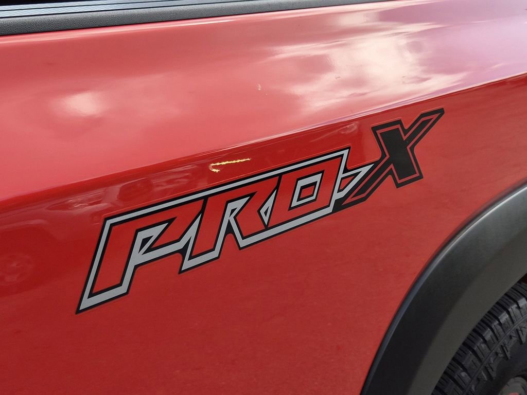 Certified 2025 Nissan Frontier Pro-X w/ Pro Convenience Package image 7