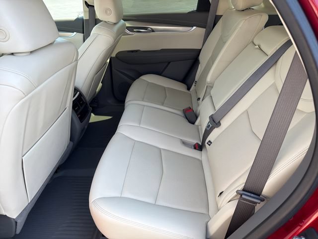Certified 2021 Cadillac XT5 Premium Luxury AWD/4WD image 22