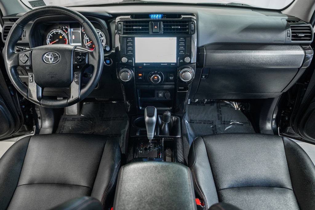 Used 2020 Toyota 4Runner TRD Off-Road Premium w/ Moonroof Package AWD/4WD image 16
