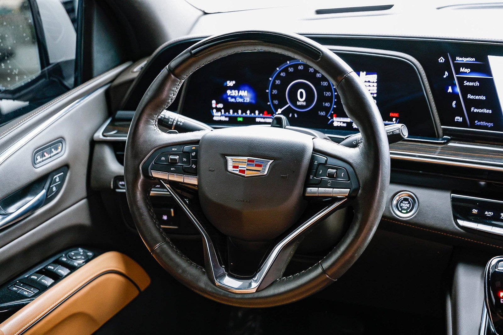 Used 2023 Cadillac Escalade ESV Sport w/ LPO, ONYX Package image 13