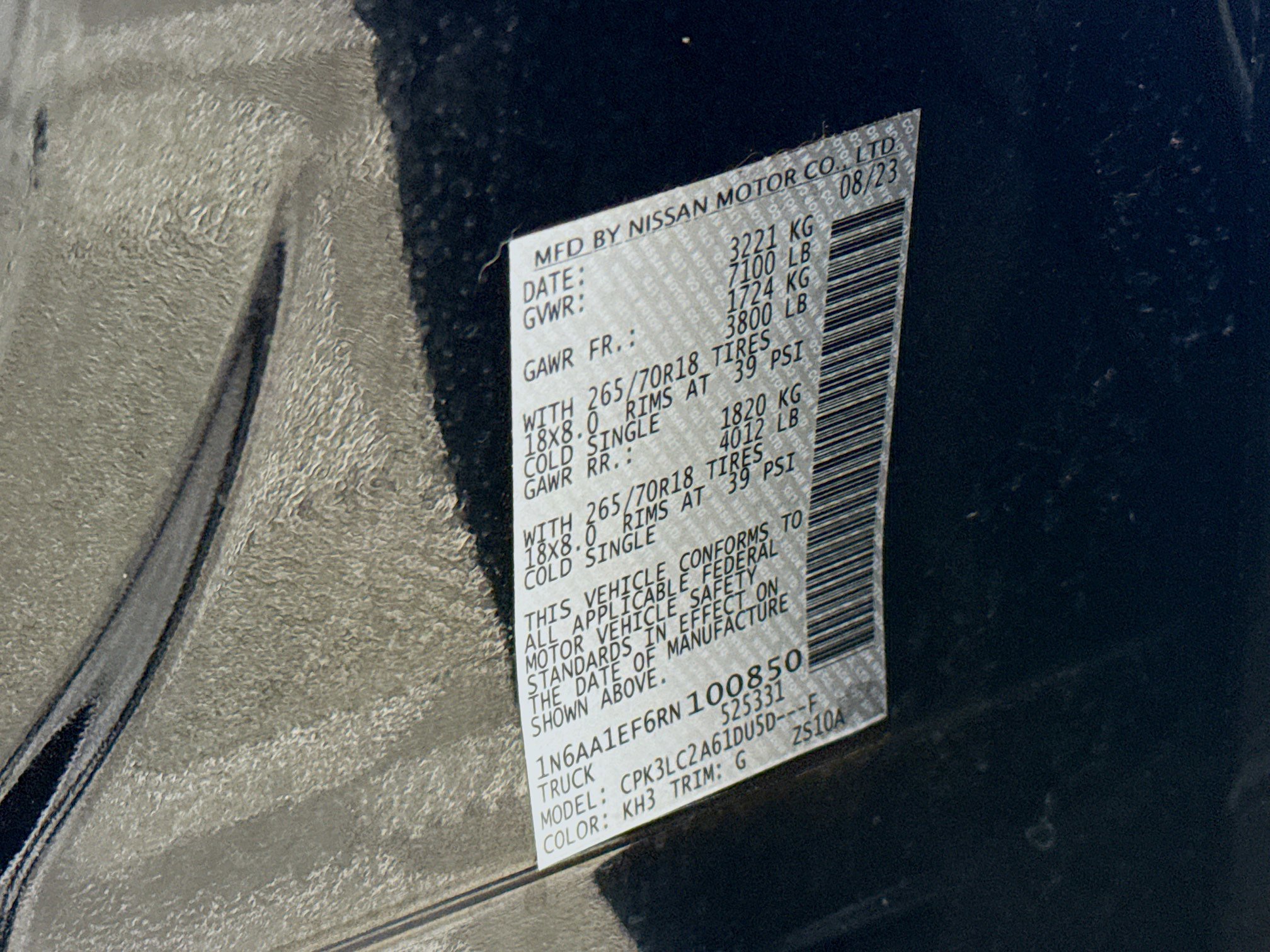 Used 2024 Nissan Titan SV w/ SV Convenience Package image 40