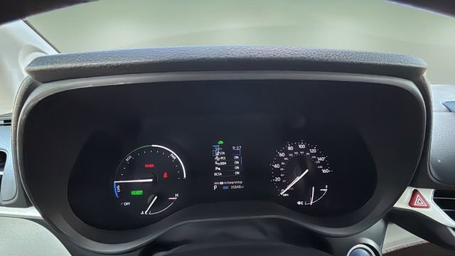 Used 2023 Toyota Sienna XLE w/ XLE Plus Package image 15