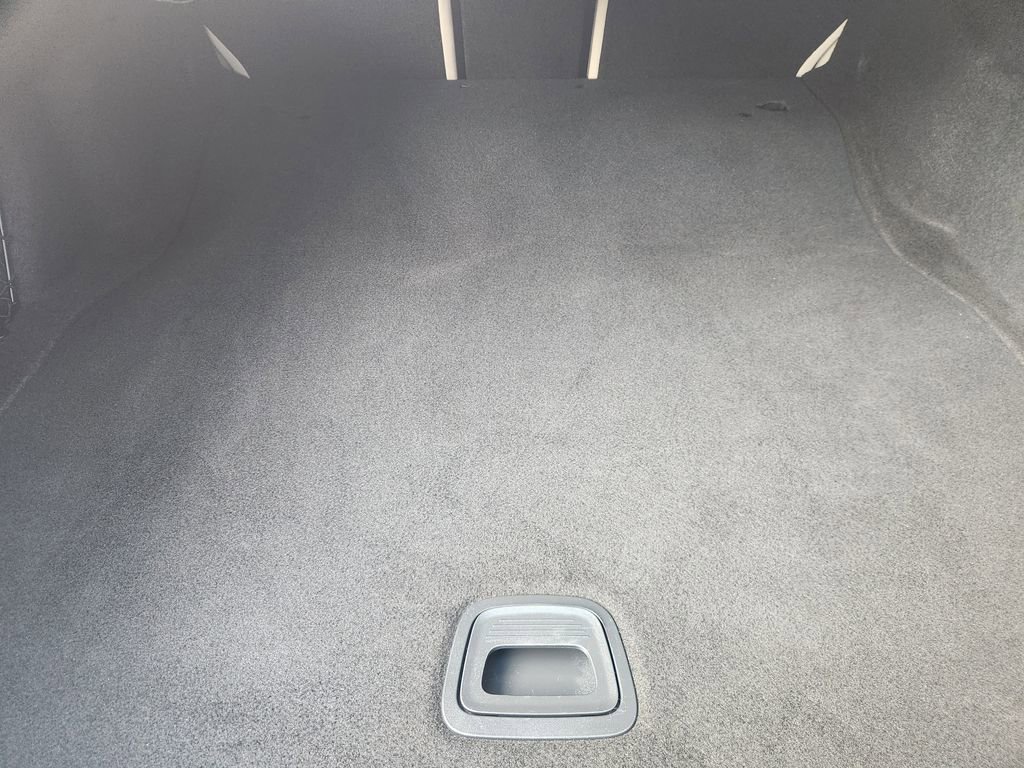 Used 2018 Mercedes-Benz E 300 image 33