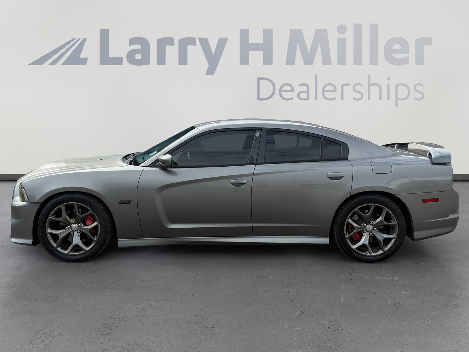 Used 2012 Dodge Charger SRT8 RWD image 2