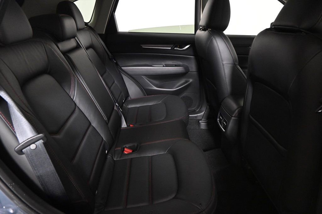 New 2025 MAZDA CX-5 Carbon Edition image 18