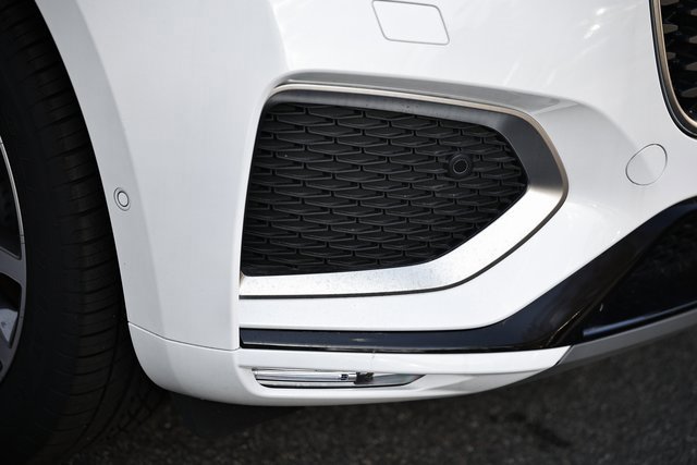 New 2026 Jaguar F-PACE R-Dynamic S image 12