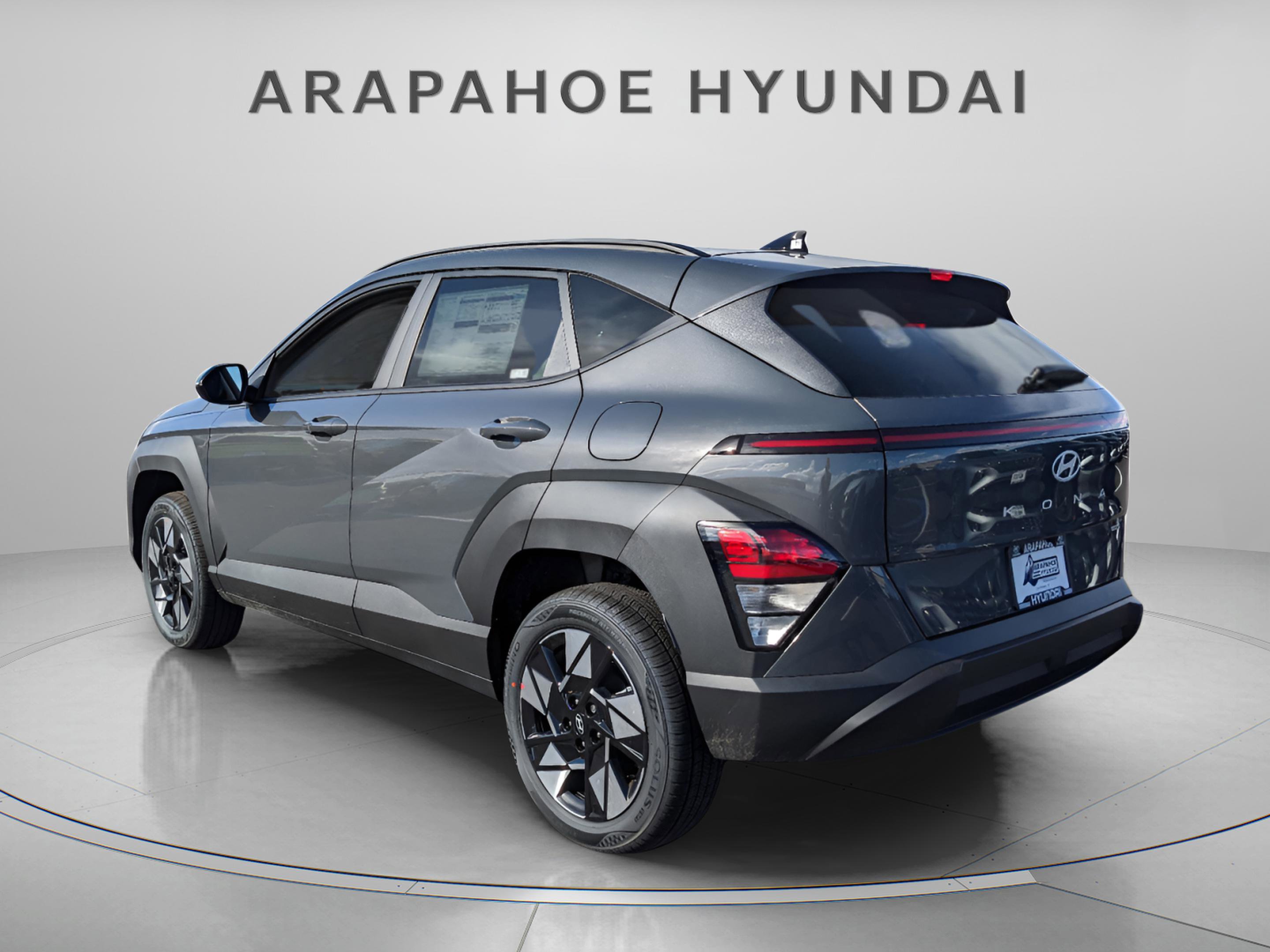 Used 2025 Hyundai Kona SEL image 3