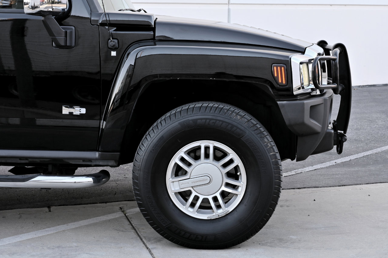 Used 2006 HUMMER H3 image 24
