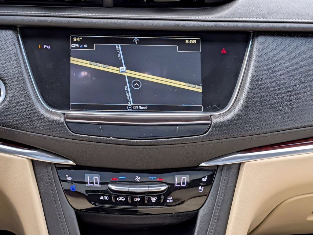 Used 2018 Cadillac XT5 Premium Luxury FWD image 15