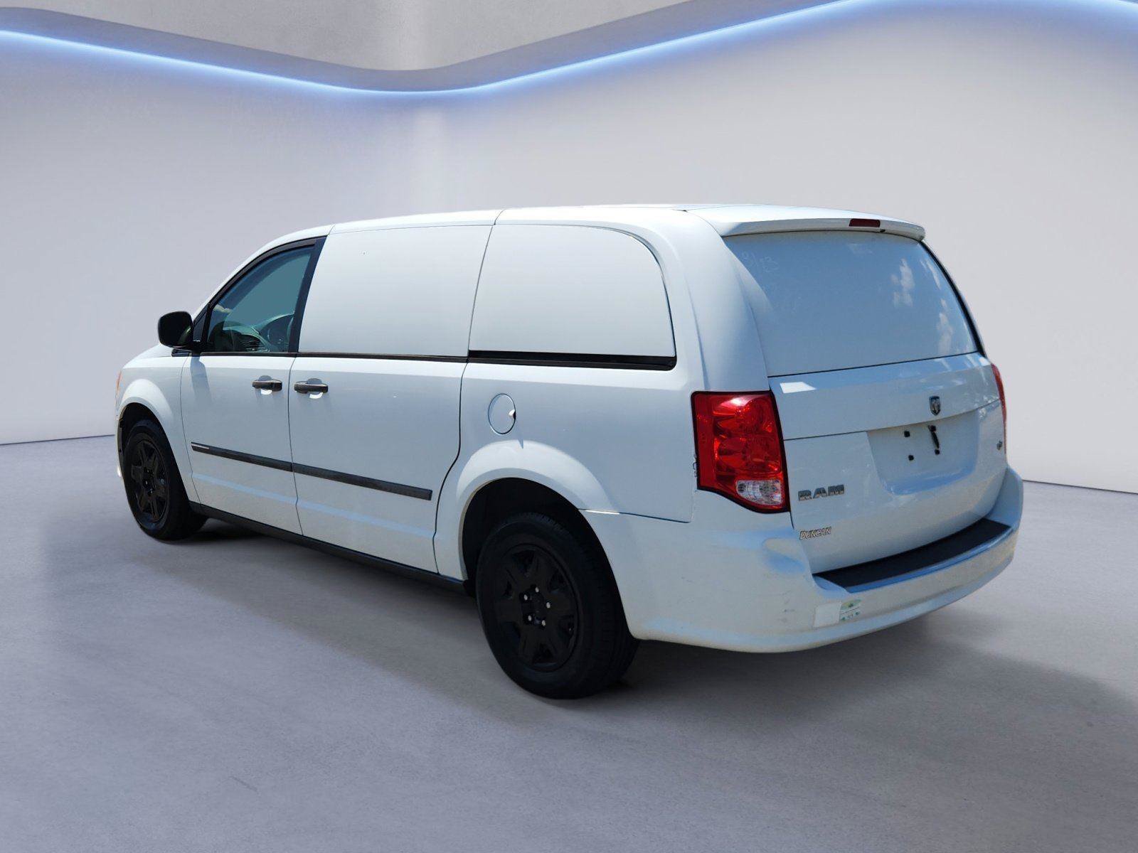 Used 2013 RAM C/V Tradesman FWD image 5