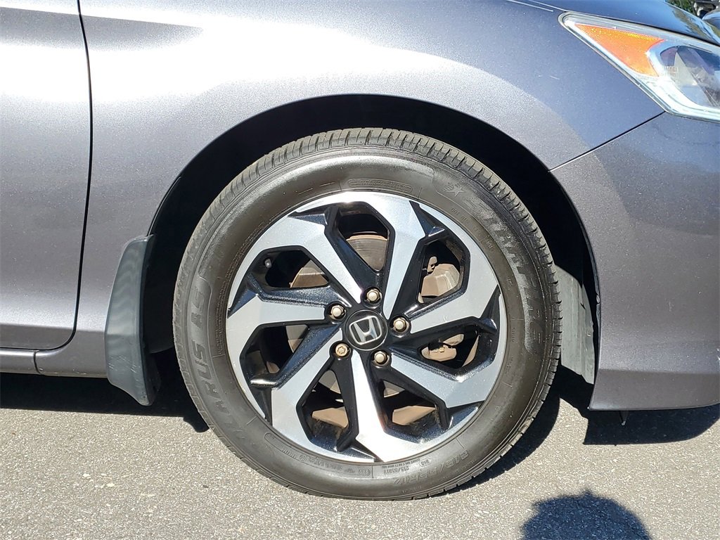 Used 2017 Honda Accord EX-L image 6