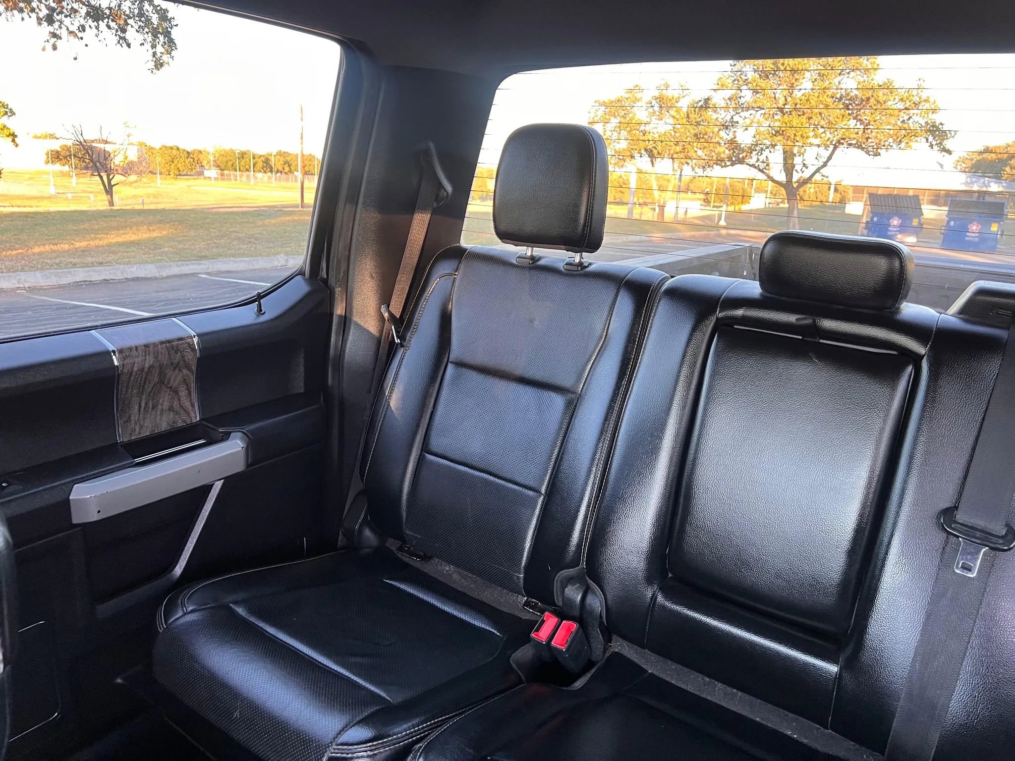 Used 2018 Ford F250 Lariat w/ Lariat Ultimate Package image 4