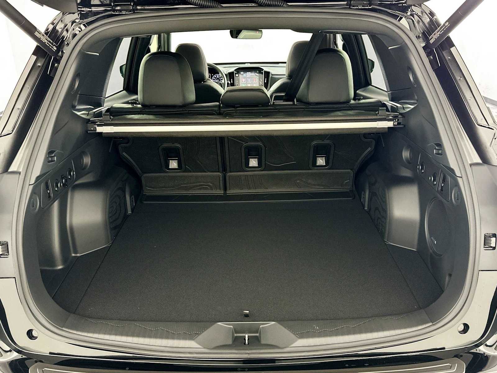 Used 2025 Subaru Forester Limited image 23