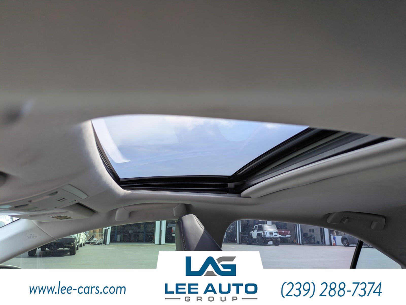 Used 2015 Lexus IS 250 RWD image 18