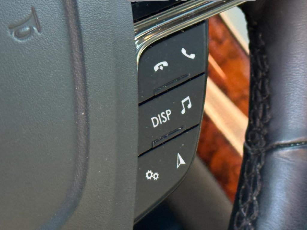 Used 2019 Lincoln Nautilus Reserve FWD image 18