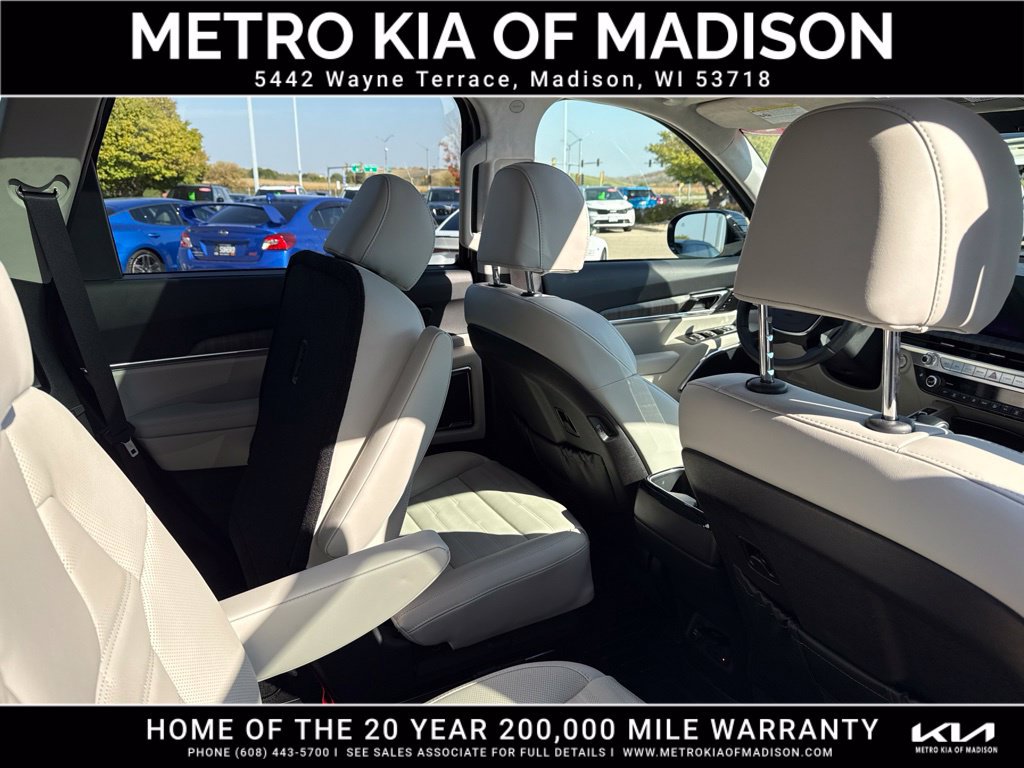 Used 2024 Kia Telluride SX Prestige w/ Towing Package AWD/4WD image 52