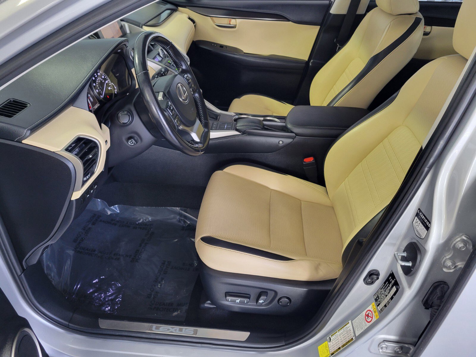 Used 2016 Lexus NX 200t FWD w/ Premium Package image 10